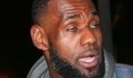 詹姆斯吹牛老爹最新爆料照片,揭秘不為人知的幕后故事