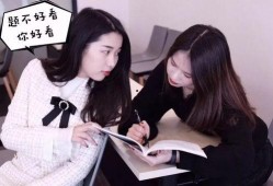 爆料何老師最新動態圖片,揭秘生活新篇章